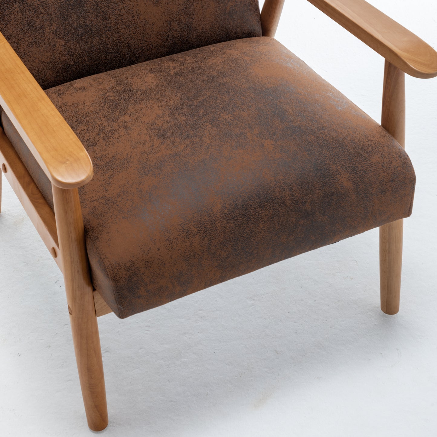 Simply Classic Mid-Century Modern Arm Chair, Light Brown