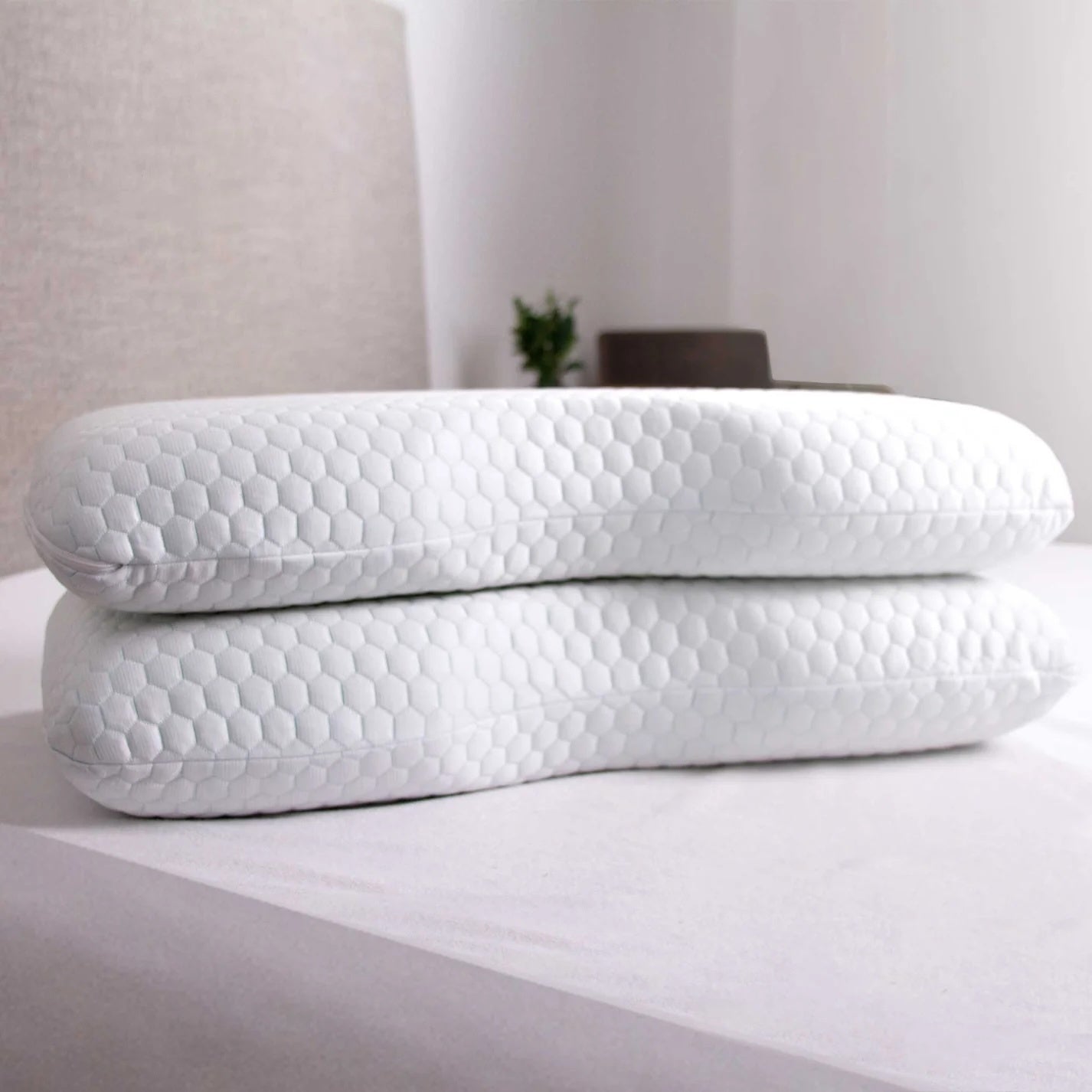 Simply Cool Tech Curve Pillow Side Sleeper